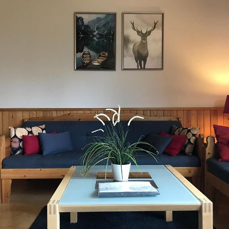 Apartment Rentun Maja ซาริเซลกา ภายนอก รูปภาพ