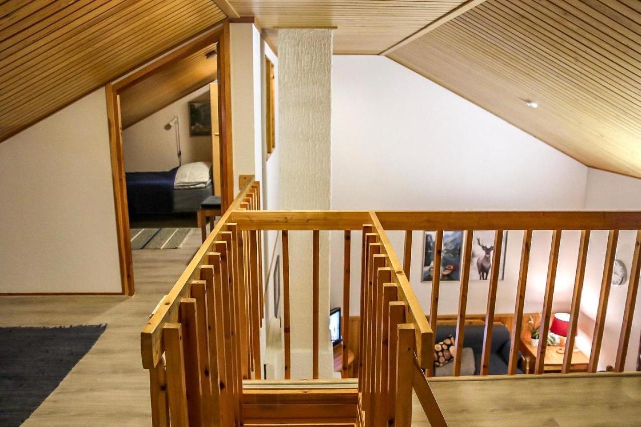 Apartment Rentun Maja ซาริเซลกา ภายนอก รูปภาพ